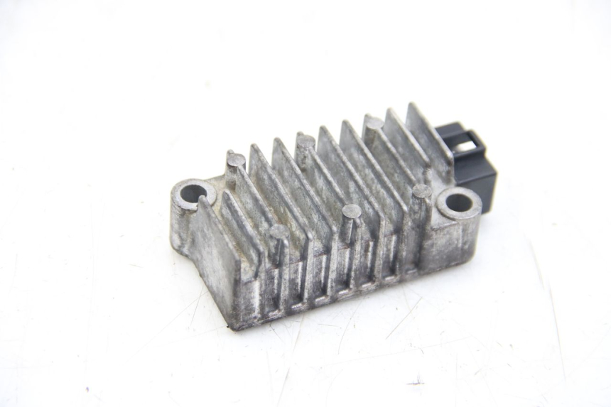 photo de REGOLATORE DI CARICA YAMAHA MT ABS 125 (2014 - 2018)