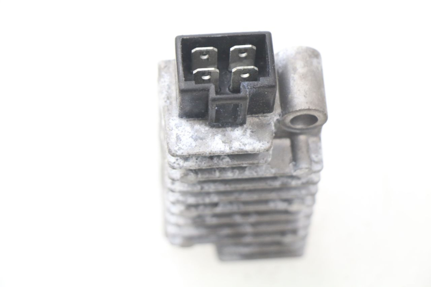 photo de REGOLATORE DI CARICA YAMAHA NEOS NEO'S 4T 50 (2008 - 2016)