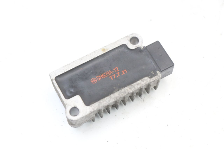 photo de REGOLATORE DI CARICA YAMAHA TDR DELTABOX 125 (1993 - 2003)