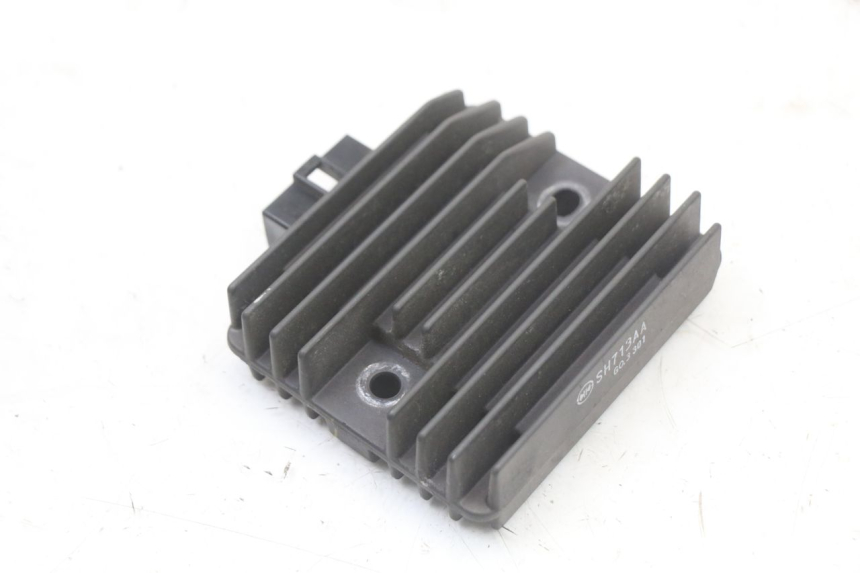 photo de REGOLATORE YAMAHA XJ6 ABS 600 (2008 - 2016)