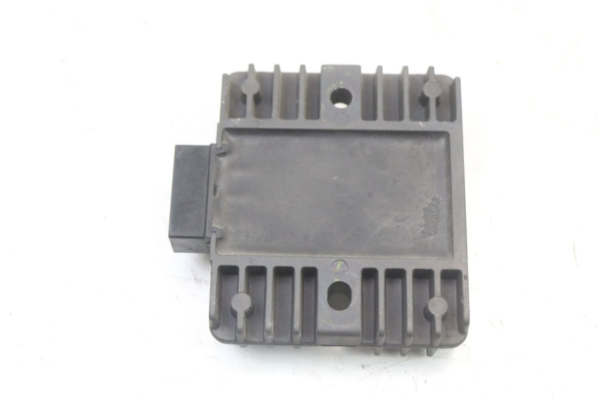 photo de REGOLATORE YAMAHA XJ6 ABS 600 (2008 - 2016)