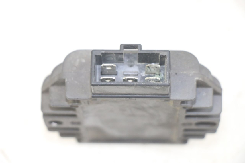 photo de REGOLATORE YAMAHA XJN DIVERSION 600 (2000 - 2003)