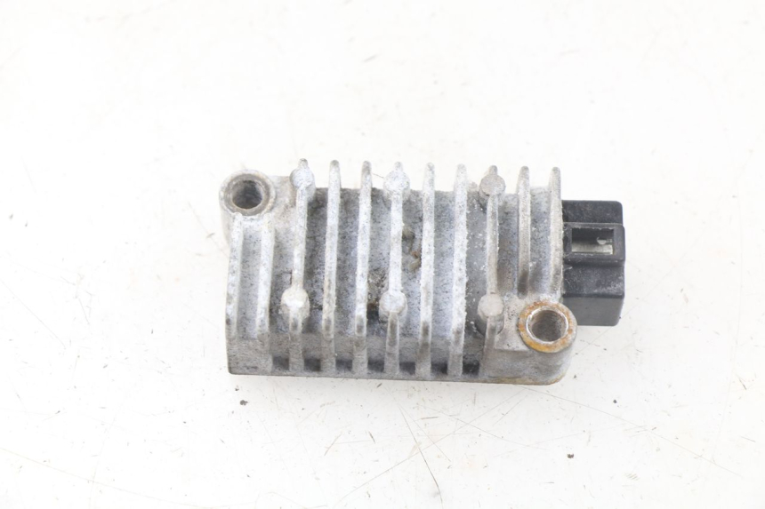 photo de REGOLATORE DI CARICA YAMAHA XJN XJ N DIVERSION 600 (1994 - 1997)
