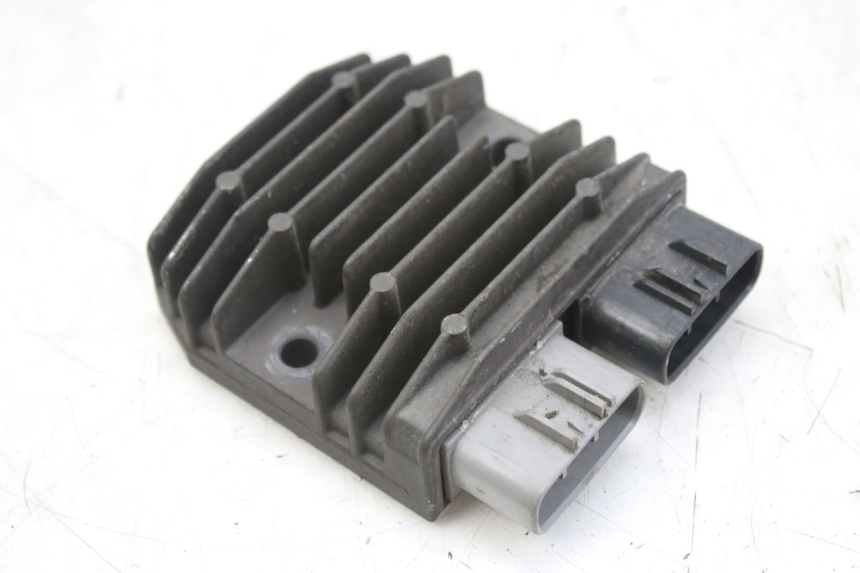 photo de REGOLATORE DI CARICA YAMAHA YZF R1 1000 (2007 - 2008)