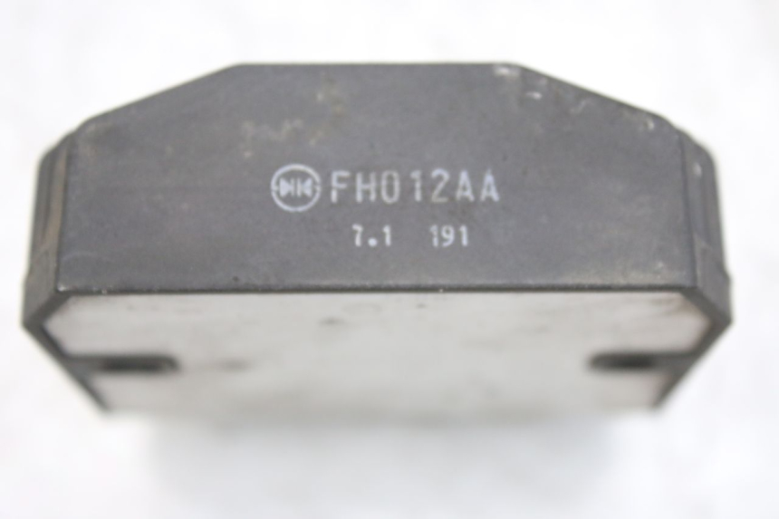 photo de REGOLATORE DI CARICA YAMAHA YZF R1 1000 (2007 - 2008)