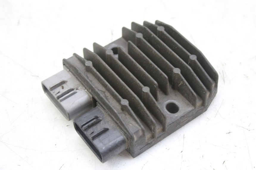 photo de REGOLATORE DI CARICA YAMAHA YZF R1 1000 (2007 - 2008)