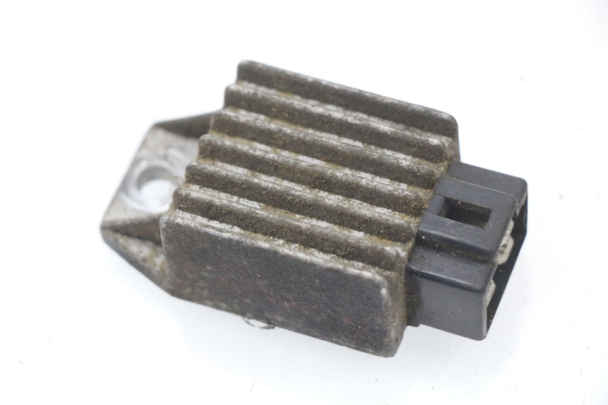 photo de REGOLATORE DI CARICA PEUGEOT ZENITH 50 (1994 - 1999)