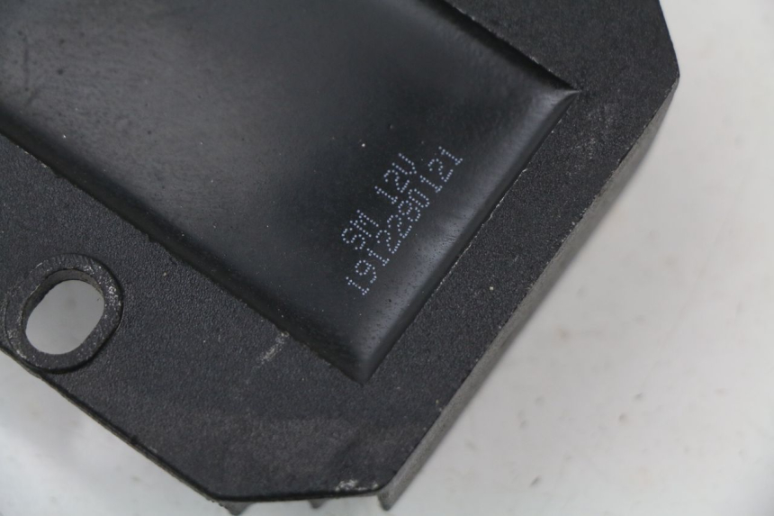 photo de REGOLATORE DI CARICA UNIVERSAL BIKE ZN50QT-11B 50 (2018 - 2021)