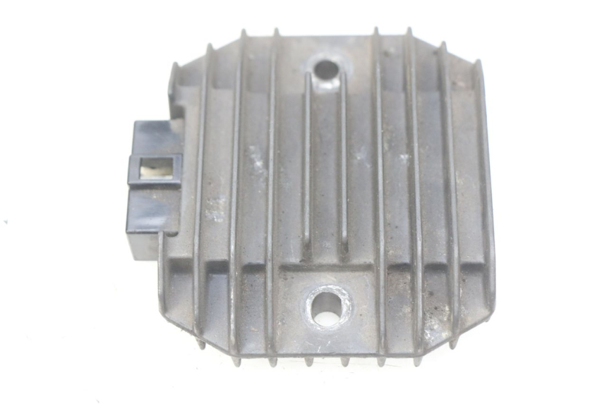 photo de REGOLATORE KAWASAKI ZR7 ZR-7 S 750 (1999 - 2004)