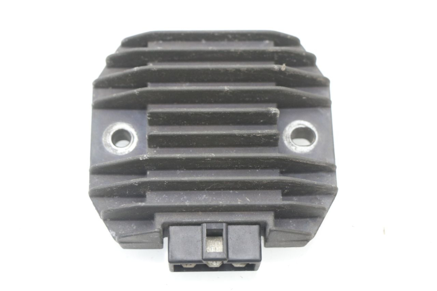 photo de REGOLATORE DI CARICA KAWASAKI ZZR 600 (1995 - 2004)