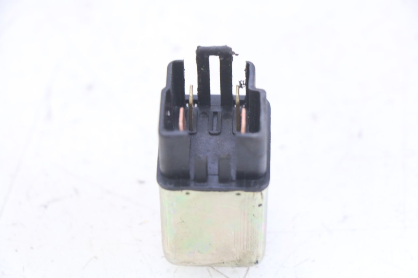 photo de RELE' AVVIAMENTO KYMCO AGILITY 4T 50 (2005 - 2018) - Altra angolazione