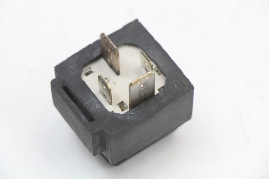 photo de RELE AVVIAMENTO APRILIA SR CARB LC 2T 50 (2004 - 2012)
