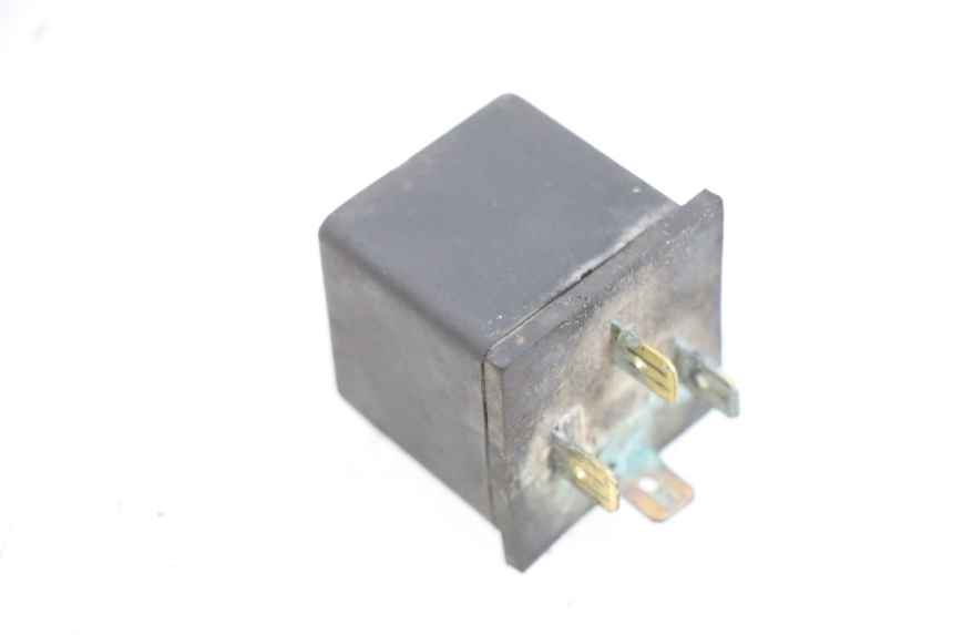 photo de RELE' AVVIAMENTO MBK BOOSTER SPIRIT 50 (2004 - 2017) - Vista d'insieme del prodotto