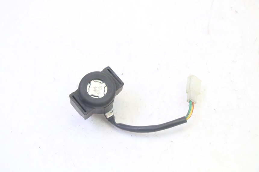 photo de RELE' AVVIAMENTO SYM CROX 4T 50 (2016 - 2023)