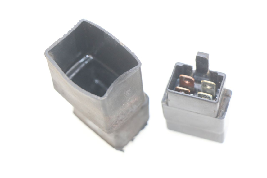 photo de RELE' AVVIAMENTO PEUGEOT FOX 50 (1995 - 2003)