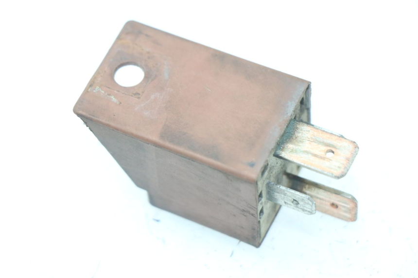 photo de Relè di avviamento PIAGGIO HEXAGON LX4 125 (1998 - 2001)