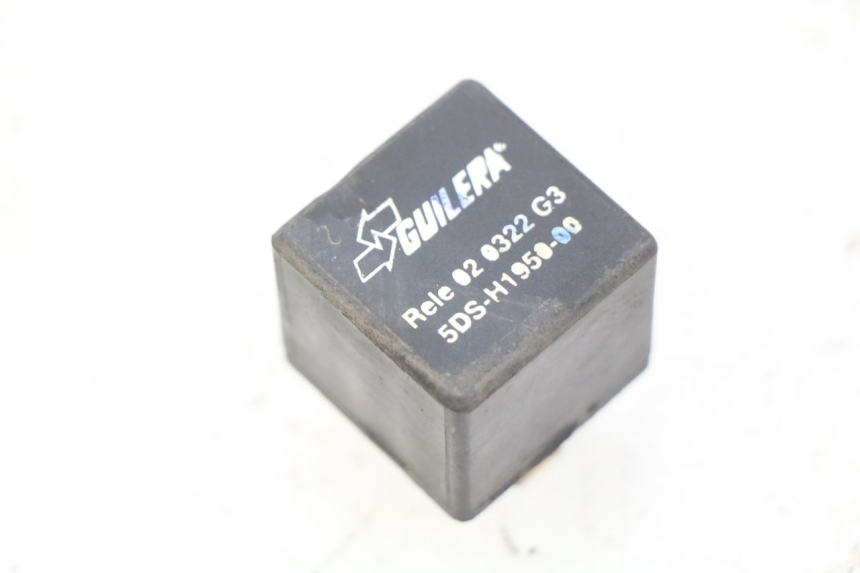 photo de RELE' AVVIAMENTO YAMAHA JOG R LC 50 (2004 - 2014)