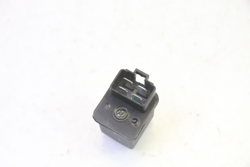 photo de RELE' AVVIAMENTO PEUGEOT KISBEE 2T 50 (2010 - 2017)