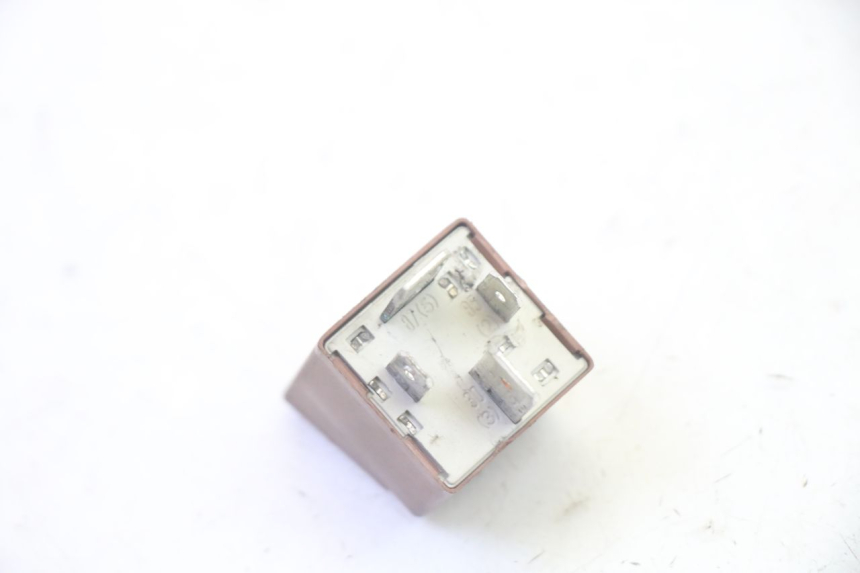 photo de RELE' AVVIAMENTO PIAGGIO MP3 125 (2006 - 2014)