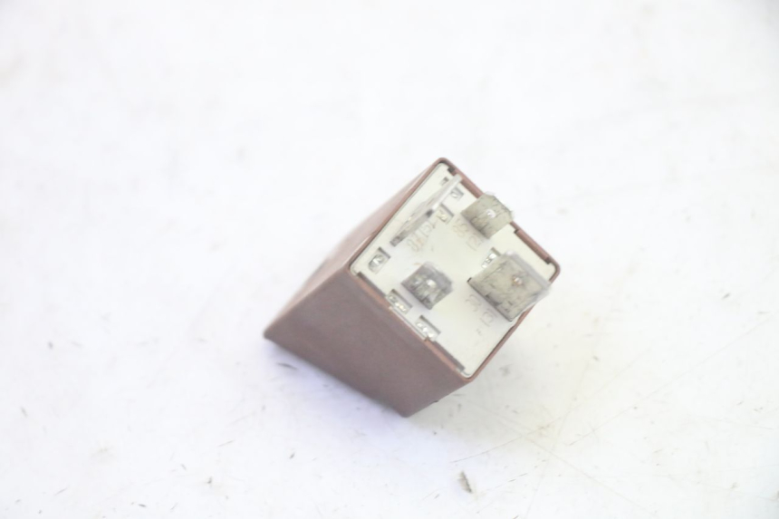 photo de RELE' AVVIAMENTO PIAGGIO MP3 RL 250 (2007 - 2010) - Dettaglio del componente