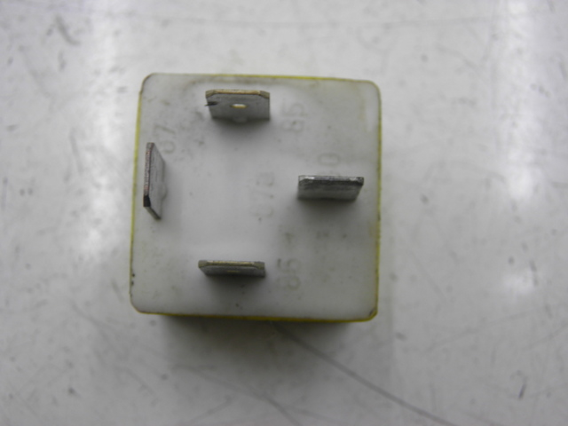 photo de RELE' AVVIAMENTO PEUGEOT ELYSTAR 50 (2002 - 2014)