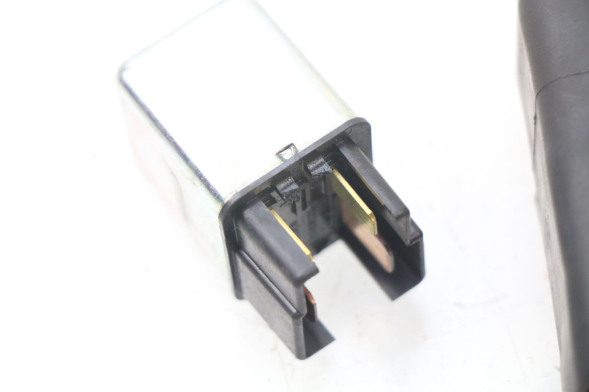 photo de RELE' AVVIAMENTO YAMAHA SLIDER NAKED 50 (2004 - 2018)