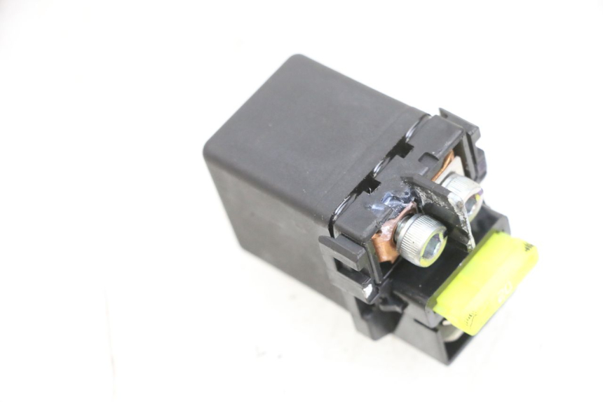 photo de RELE AVVIAMENTO YAMAHA TRICITY 300 (2020 - 2024) - Dettaglio del componente