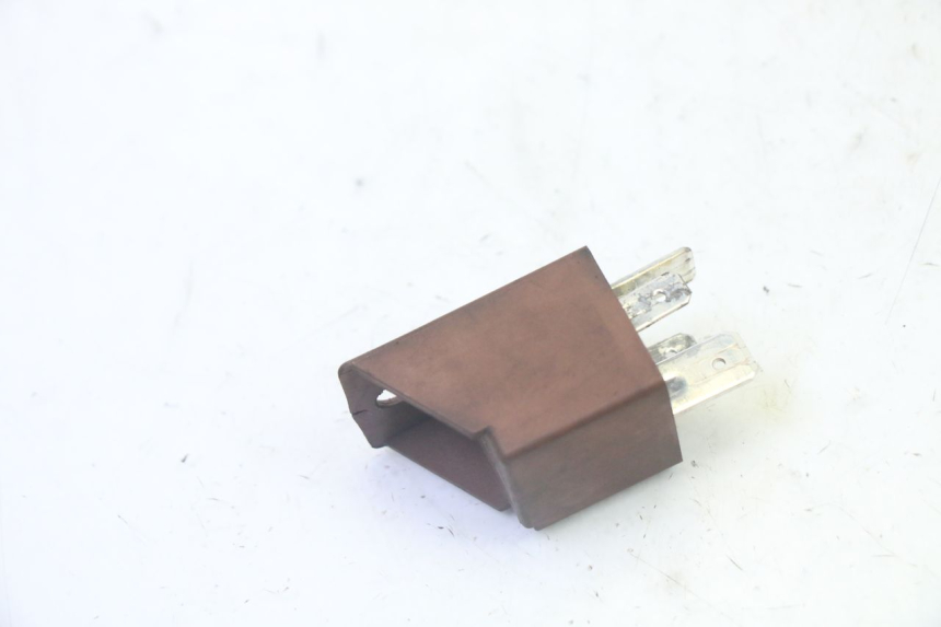 photo de RELE' AVVIAMENTO PIAGGIO VESPA S 2T 50 (2007 - 2014)