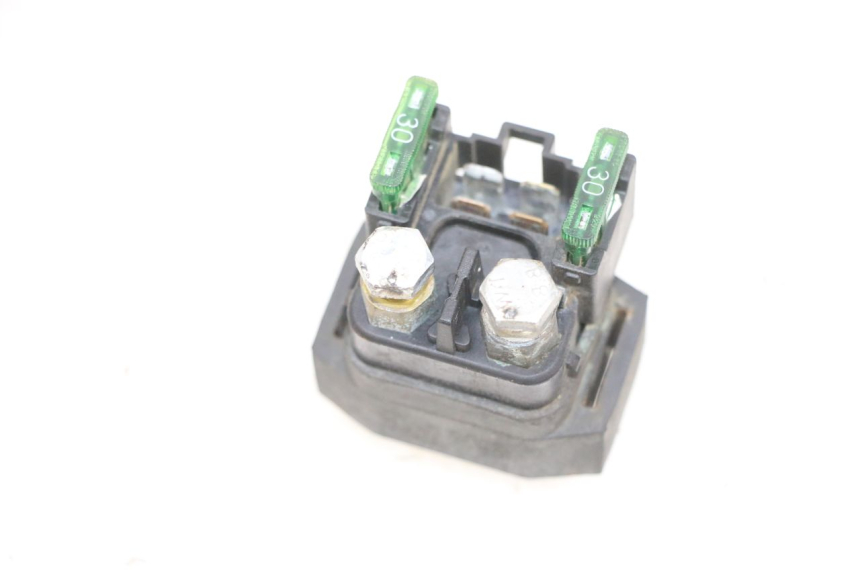 photo de RELE' AVVIAMENTO YAMAHA XMAX X-MAX 125 (2006 - 2009) - Dettaglio del componente