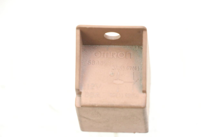 photo de RELE' AVVIAMENTO PIAGGIO XEVO - X EVO 125 (2007 - 2016) - Dettaglio del componente