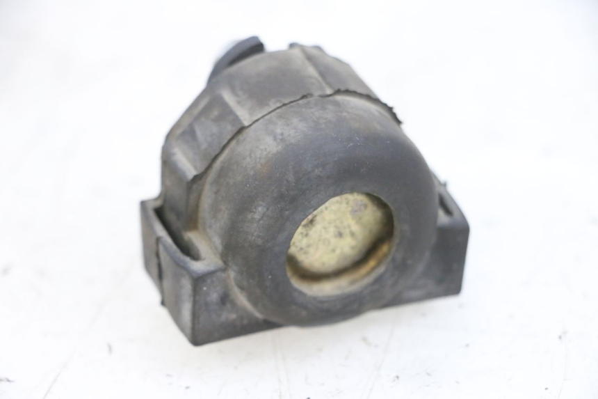 photo de RELE AVVIAMENTO KAWASAKI ZR 7 750 (1999 - 2001) - Altra angolazione