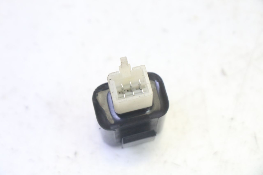 photo de RELE QUADRO 4 4D 350 (2015 - 2018)