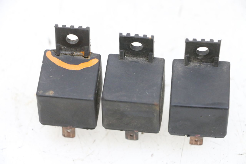 photo de RELE ADIVA AD3 300 (2014 - 2020)