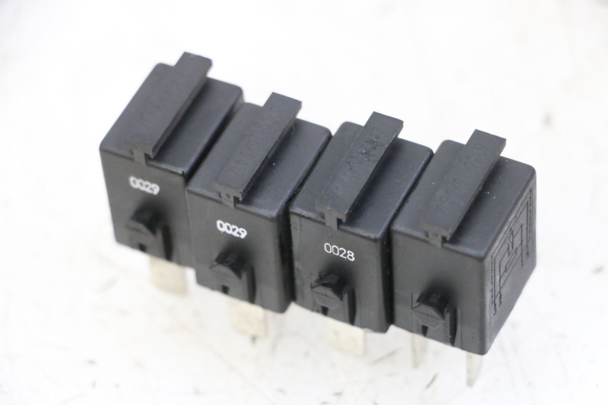 photo de RELE' ELETTRICO BMW C1 125 (2000 - 2003)