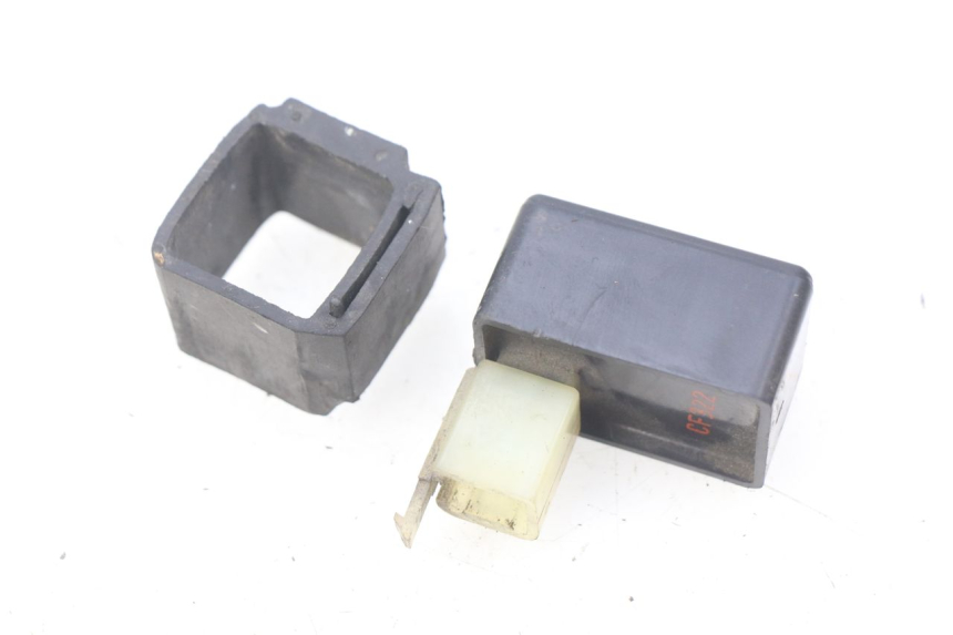 photo de RELE HONDA CBR RR FIREBLADE 900 (1992 - 1994)