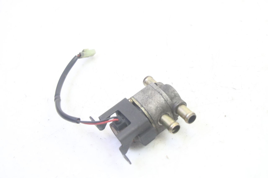 photo de RELE SUZUKI DL V STROM 1000 (2002 - 2007) - Zoom sullo stato d'uso