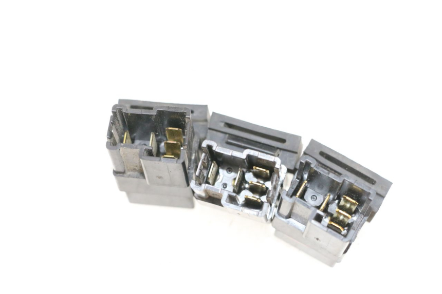 photo de RELE' ELETTRICO YAMAHA FJR ABS 1300 (2006 - 2012) - Zoom sullo stato d'uso