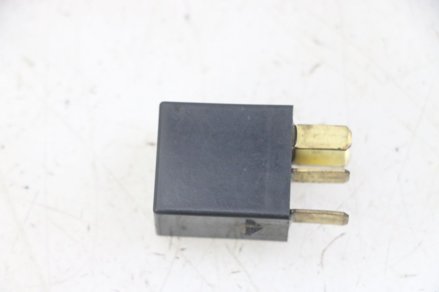 photo de RELAY ELETTRICO VENESI FLY RETRO 4T 50 (2020 - 2025)