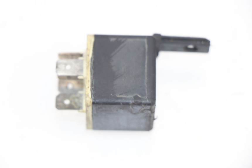 photo de RELÈ ELETTRICO SUZUKI GN 125 (1997 - 2000)