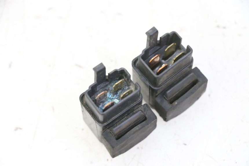 photo de Relè elettrico KYMCO GRAND DINK 125 (2002 - 2007)