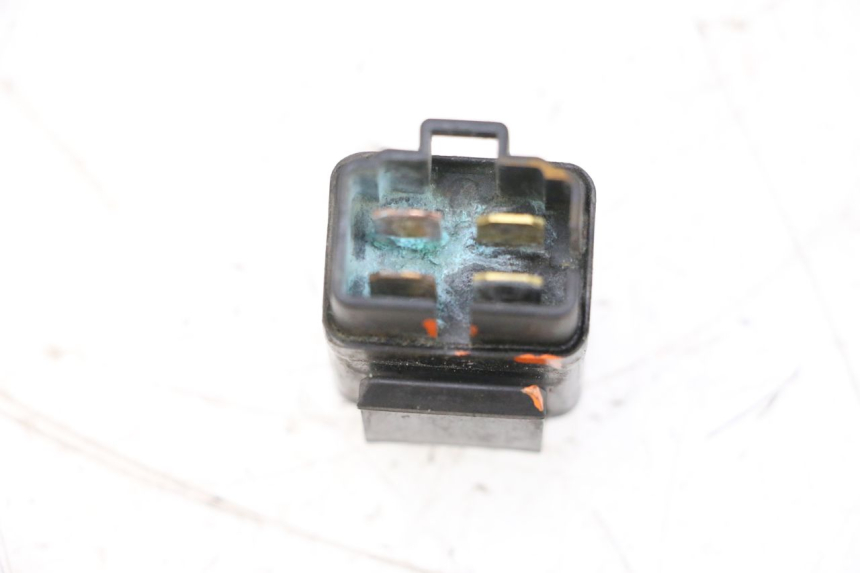 photo de RELE SUZUKI GSXR GSX-R 1000 (2003 - 2004) - Altra angolazione