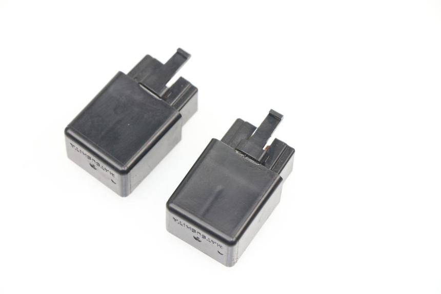 photo de Relè elettrico HONDA FES FORESIGHT 250 (1997 - 2002)