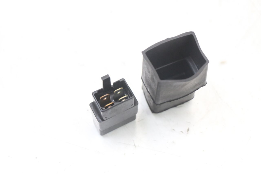 photo de RELE HONDA NES AROBASE 125 (2000 - 2003)