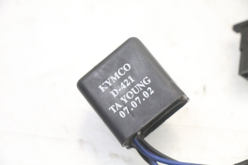 photo de Relè elettrico KYMCO XCITING 500 (2007 - 2010)