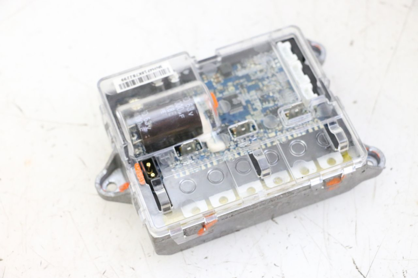 photo de RELAY ELETTRICO XIAOMI MI PRO 2 1