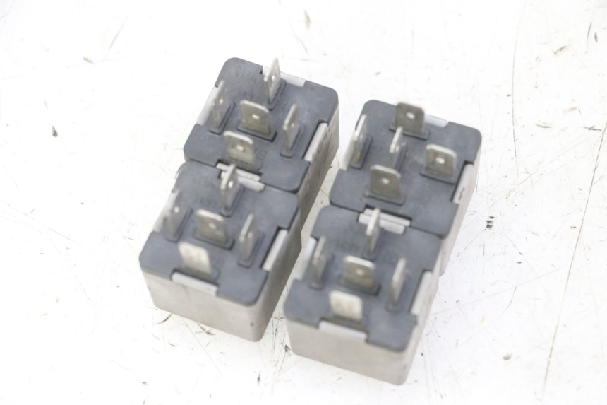 photo de RELAY ELETTRICO PIAGGIO MP3 LT 300 (2010 - 2016)