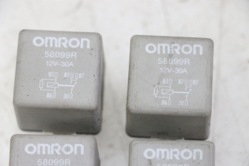 photo de RELAY ELETTRICO PIAGGIO MP3 LT 300 (2010 - 2016)