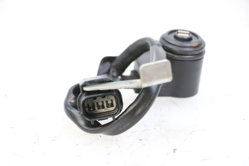 photo de RELE' ELETTRICO PIAGGIO MP3 500 (2014 - 2016)