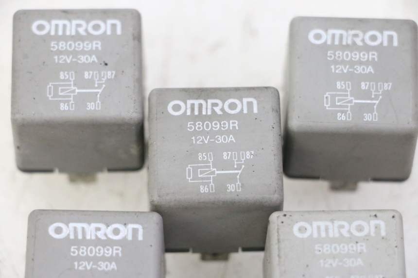 photo de RELE' ELETTRICO PIAGGIO MP3 500 (2011 - 2015)