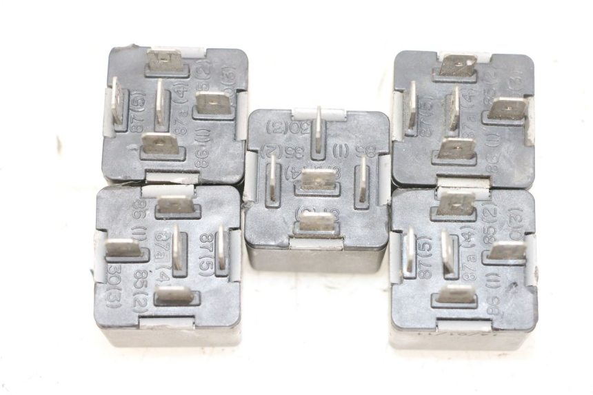 photo de RELE' ELETTRICO PIAGGIO MP3 500 (2011 - 2015)